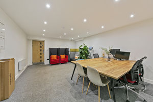 Living Room- click for photo gallery